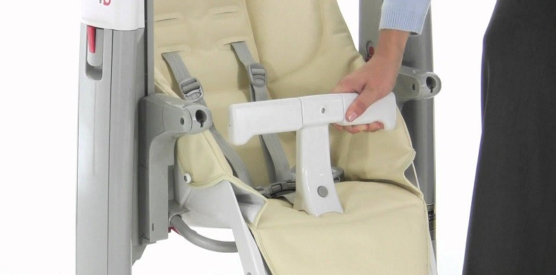 В Peg-Perego Tatamia малыш надежно зафиксирован