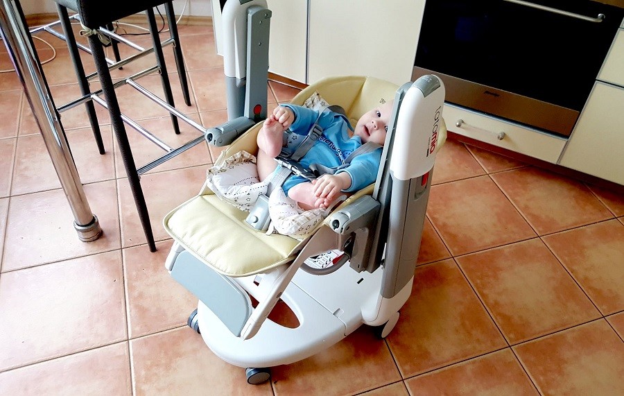 Стульчик Peg-Perego Tatamia можн оиспользовать как коляску
