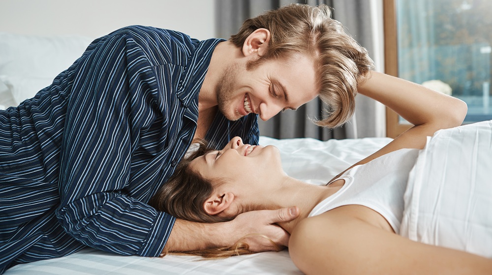 4 пары зодиака, которые, в основном, всегда без слов понимают друг друга