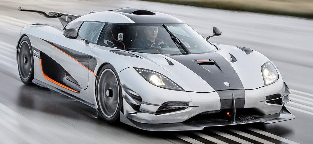Koenigsegg Agera One of 1 Автомобиль Koenigsegg Agera One of 1